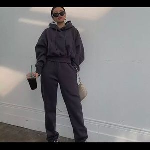 Dark grey sweat pants joggers